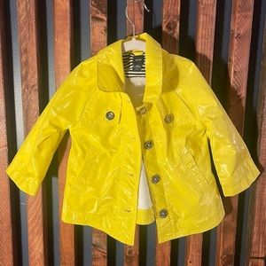 Baby Gap toddler yellow raincoat in 18-24 months